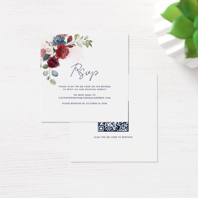 Floral Script QR Code Modern Wedding RSVP Card (Escritorio)