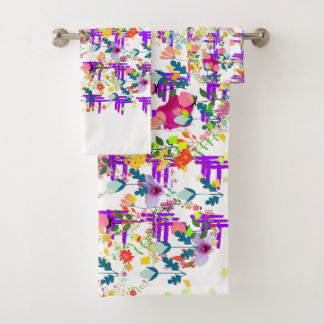 Floral Triple T's se traduce como Triple T's Flora