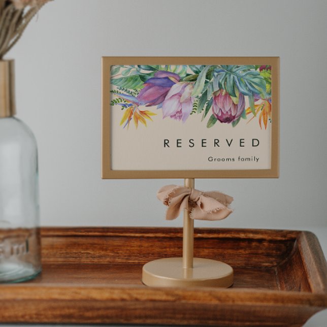 Floral tropical colorida | Rótulo reservado para l (Subido por el creador)