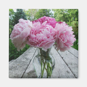 Florero del imán cuadrado de los Peonies rosados