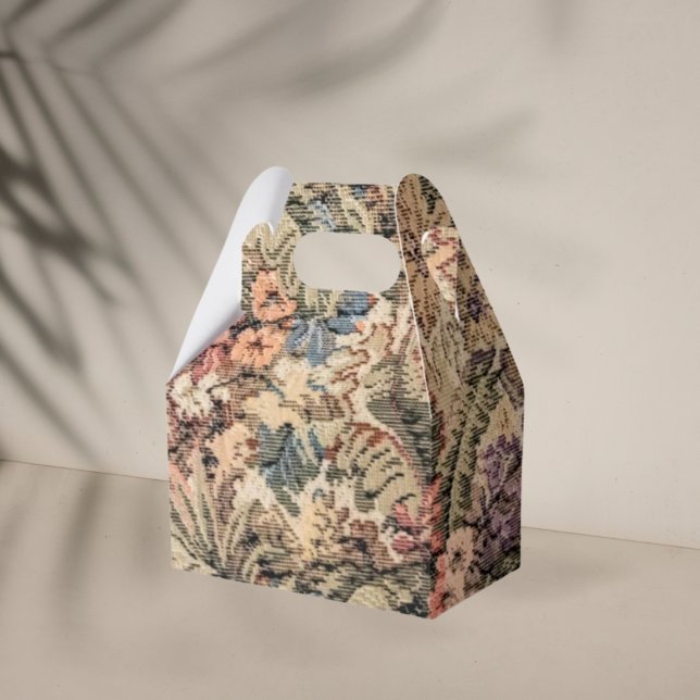 Flores de caja de favoritas de tapiz de época (Subido por el creador)