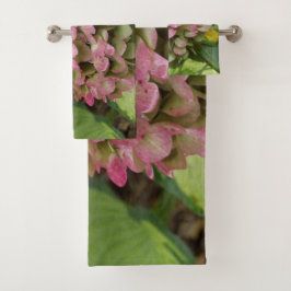 Flores de Hortensia de Otoño con Hojas Doradas de