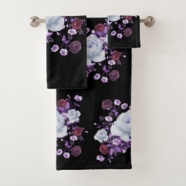 FLORES DE LILA, FONDO NEGRO