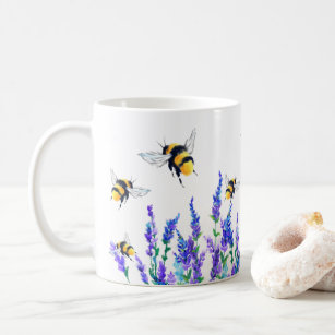 Flores de primavera y tazas de café