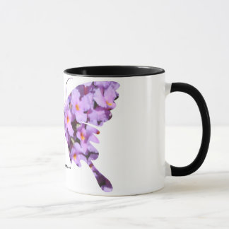 Flores del Lantana de la lavanda en una taza de