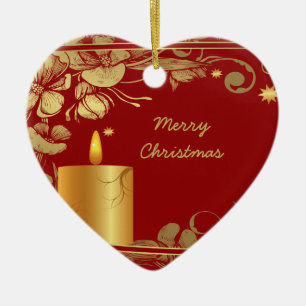 Flores doradas y adorno navideño con velas