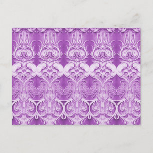 Flores moradas florecen en la postal