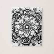 Flores negras y blancas Mandala Art Jigsaw Puzzle