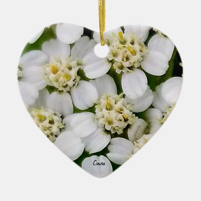 Flores pequeñas blancas Ornamento cerámico (Frente)