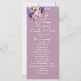 Flores puras y rosas en el programa de bodas