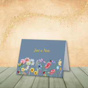 Flores salvajes azules en las tarjetas de notas de