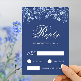Flores silvestres en tarjeta de respuesta de boda 