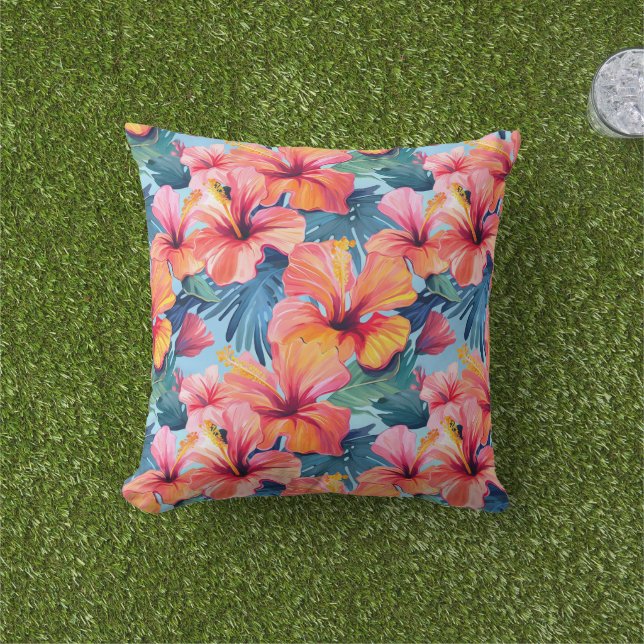 Flores tropicales de almohada de acento exterior (Césped)