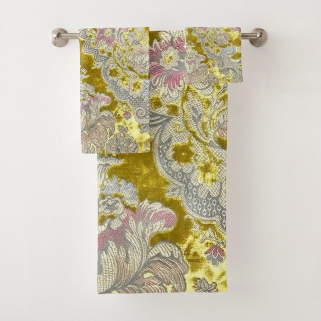 Flores verdes y rosadas de paisley Luis XV (In situ)