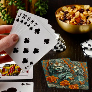 Flu León de la Sabiduría Jugando Cartas