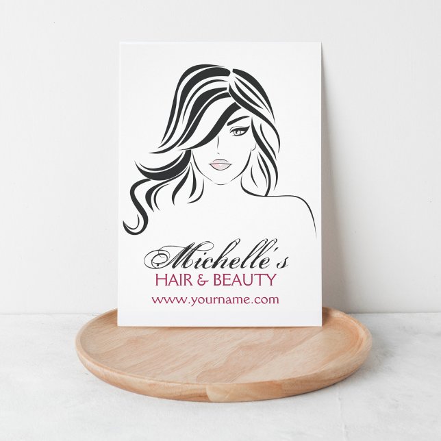 Flyer Agradable chica con el pelo ondulado e ícono de ma (Subido por el creador)