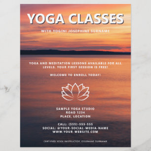 Flyer Clases de Yoga al Atardecer Promoción Estudio de Y