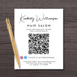 Flyer Código QR de la firma de nombre de negocio<br><div class="desc">Folleto de marketing de personalizado de moda para su empresa con su nombre en un guión elegante y tipo de negocio a continuación en una tipografía sencilla y moderna. Ingresa tu dirección de sitio web para crear un código QR que los clientes y clientes puedan analizar para obtener una lista...</div>