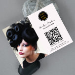 Flyer Código QR del logotipo comercial de peluquería pro<br><div class="desc">El código QR se puede utilizar para dirigir a los clientes a su sitio web,  donde pueden obtener más información sobre sus servicios. El folleto puede utilizarse para promocionar sus servicios y para crear un aspecto profesional de su marca.</div>