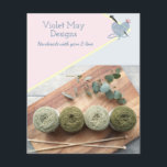 Flyer Fotos de productos de personalizados artesanales<br><div class="desc">Folletos femeninos - ideal para su negocio de tejer, crochet, macrame u otro tipo de artesanía de hilados. El diseño incluye una bola en forma de corazón con hilo y agujas de punto y una paleta de colores rosa pastel, azul y amarillo. La plantilla está configurada para que añada el...</div>