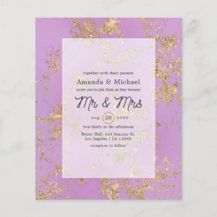 Flyer Invitación de boda de mármol púrpura y dorado Pres