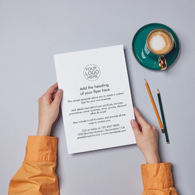 Flyer Logotipo comercial | Personalizado blanco negro si (Subido por el creador)