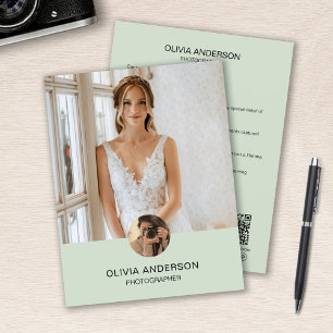 Flyer Negocio de Fotógrafo Verde QR de Foto Personalizad