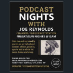 Flyer Presentador de Podcast Moderno y Elegante, Publici<br><div class="desc">Flyer de Presentador de Podcast Moderno y Elegante,  Publicidad de Podcast por The Business Card Store.</div>