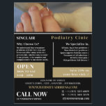 Flyer Retrato de cuidado de uñas, Clínica de podología,<br><div class="desc">Retrato de cuidado de uñas,  Clínica de podología,  Folleto publicitario de podólogo por The Business Card Store.</div>