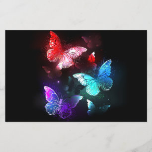 Flyer Tres mariposas brillantes en el fondo nocturno