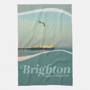 Flyin de gaviota en toalla de té de Brighton Pier 
