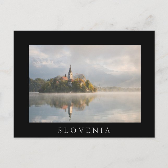 Foggy Bled Lake sunrise postal negra (Anverso)