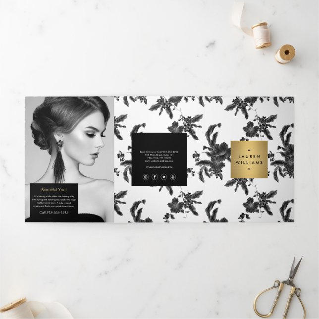 Folleto Antiguo con Estampado Floral Negro (Exterior)