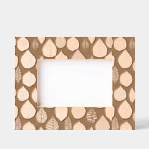 Folleto con láser grabado