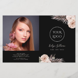 Folleto de bipliegue de rosas tropicales