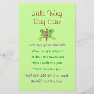 Folleto de cuidado infantil con tema de mariposa