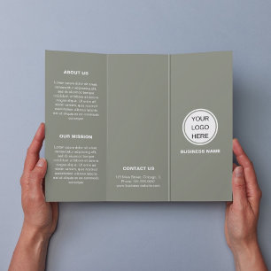 Folleto del triplio verde del logotipo de la marca