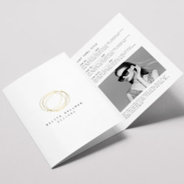 Folleto mínimo y moderno de diseño de oro