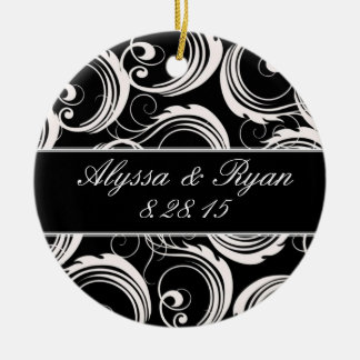 Formal negro y blanco del ornamento del recuerdo -