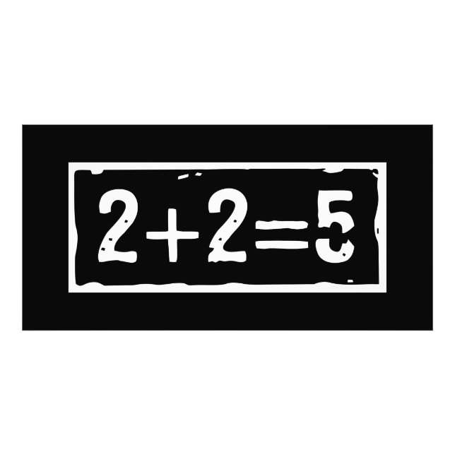 Foto 2 más 2 es igual a 5 (Frente)