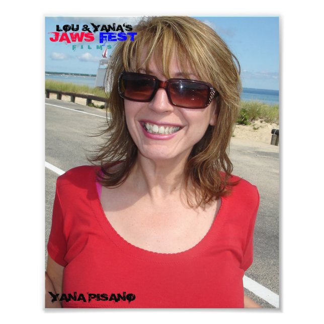 FOTO 8X10 "YANA EN ROJO" (Frente)