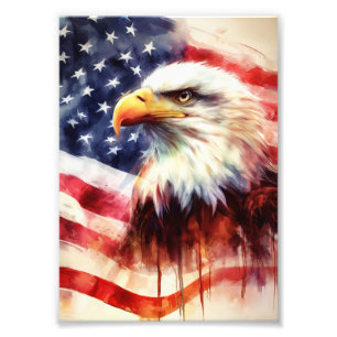 Foto Águila calva con bandera de los Estados Unidos de 