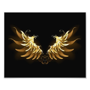Foto Alas del Ángel de Oro sobre fondo negro