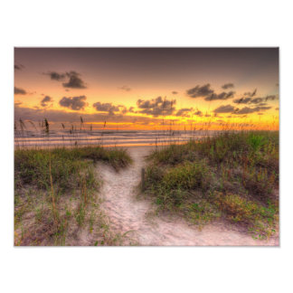 Foto Amanecer sobre dunas de arena en la playa de Dayto