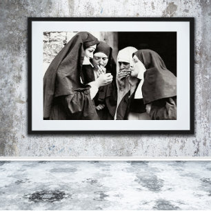 FOTO ANTIGUA DE MONJAS FUMANDO
