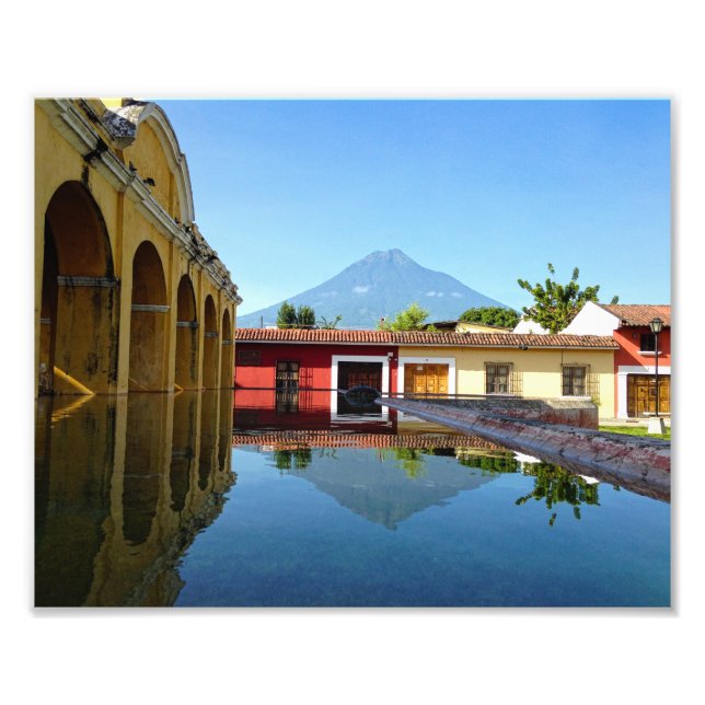 Foto Antigua, Guatemala Tanque La Unión (Frente)