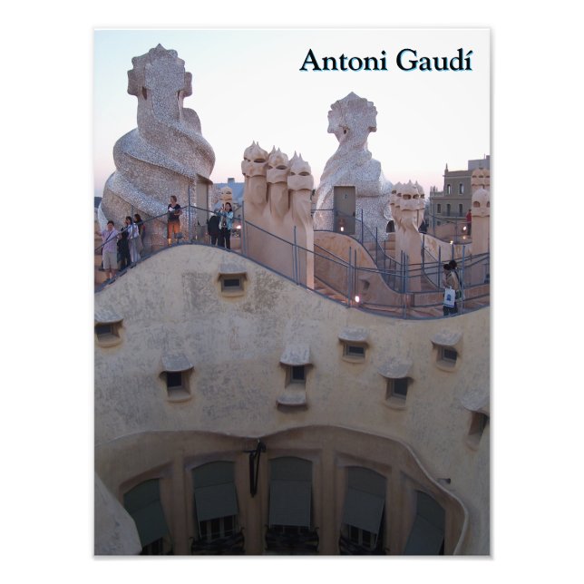 Foto Antoni Gaudí Casa Milà Barcelona (Frente)