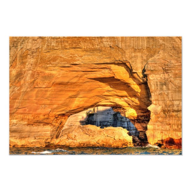 Foto Arco iluminado con la luz del sol, Pictured Rocks  (Frente)