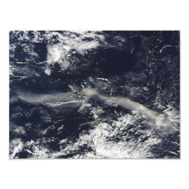 Foto Ash Plume de Soufriere Hills, Montserrat (Frente)