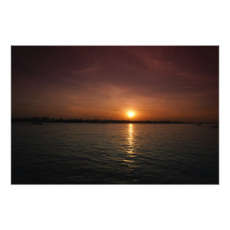Foto Atardecer en el río Mekong